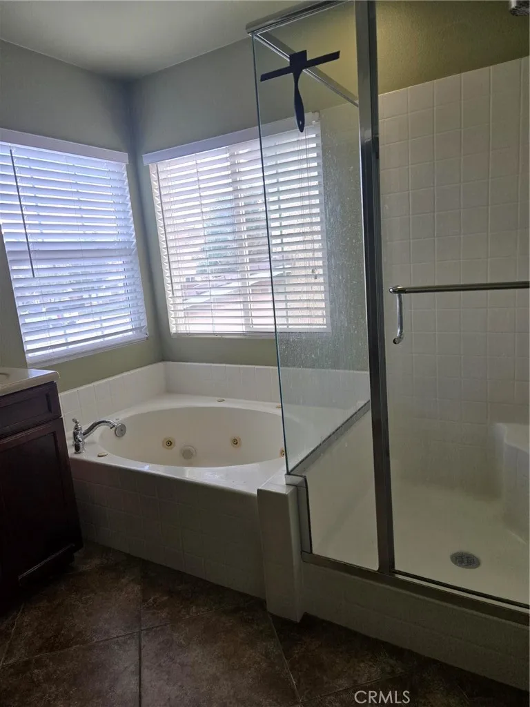 25015 Pine Mountain, Corona, California 92883 home-pic-5